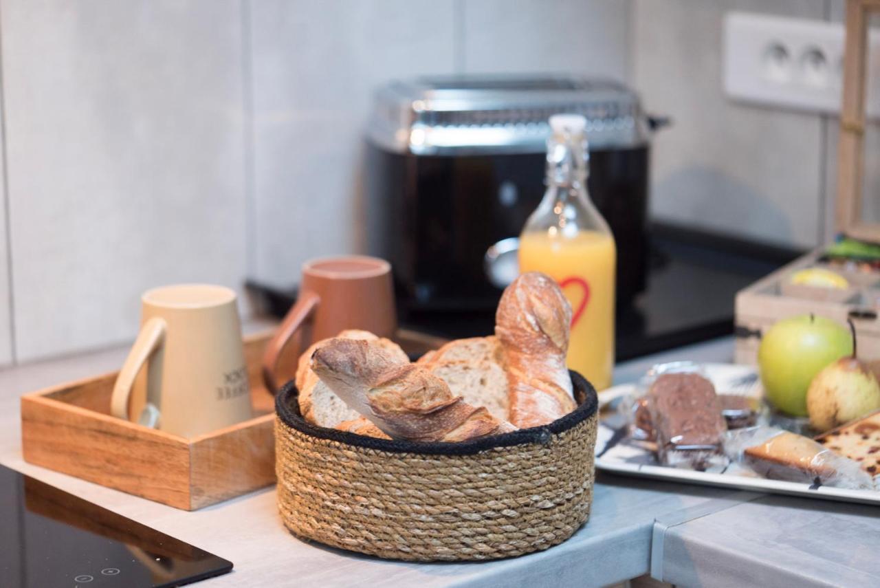 Love Suites & Spa "Le Loft" Avec Jacuzzi Privatif 메디스 외부 사진